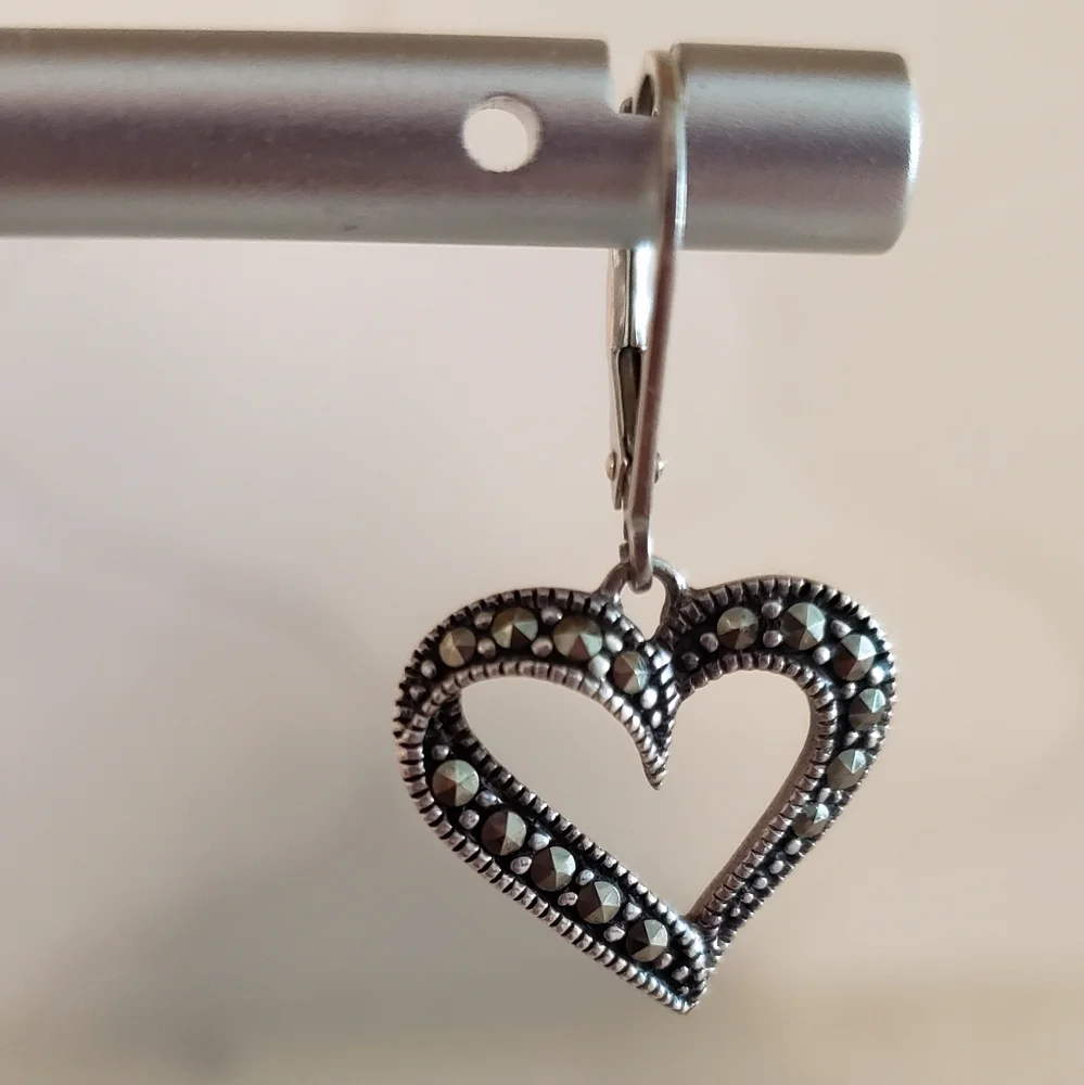 Heart dangle sterling/ marcasite earrings - Picture 2 of 4